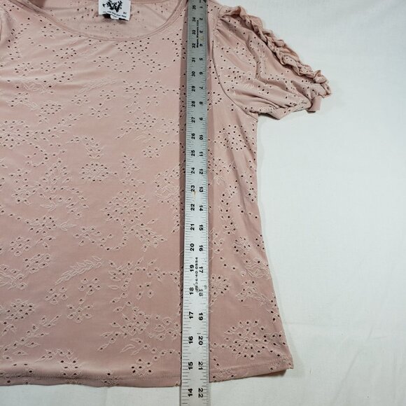 Who Wear What When Where Women's Eyelet Top Tan Size M Short Sleeve - Picture 7 of 7